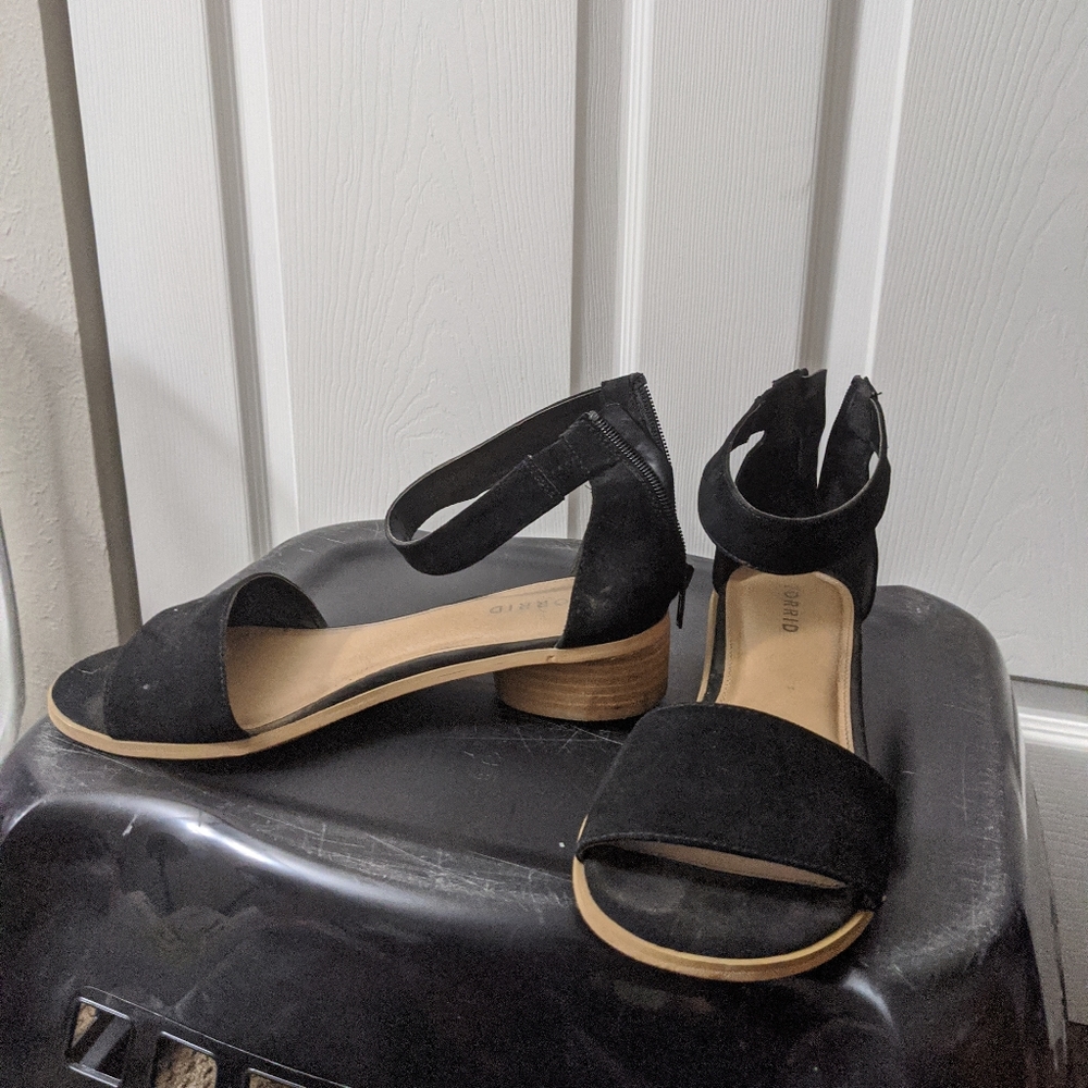 Torrid sandals size 10